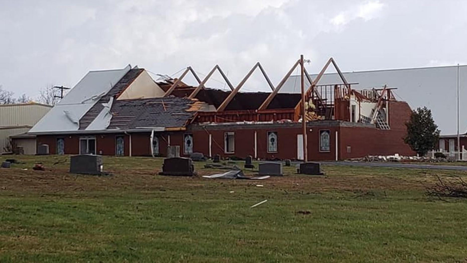 Paducah tornado church